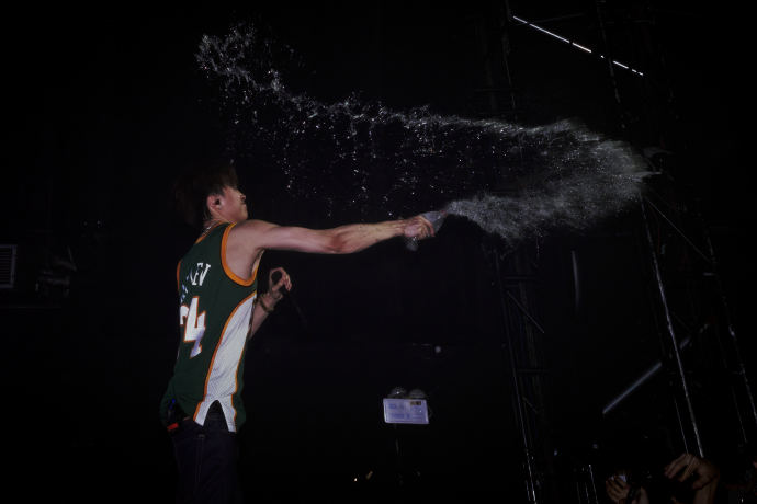 Asen 与粉丝合影